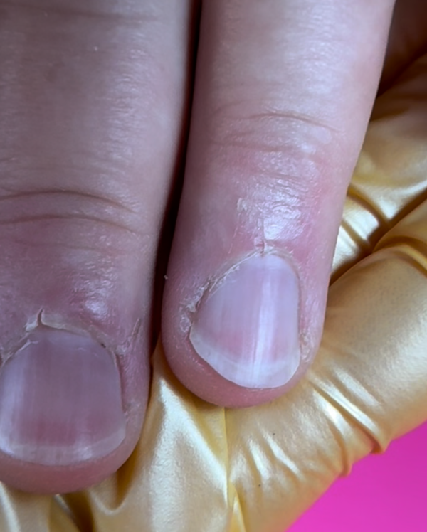 polish_save Combi Manicure & μικροδιορθώσεις στο ελεύθερο άκρο